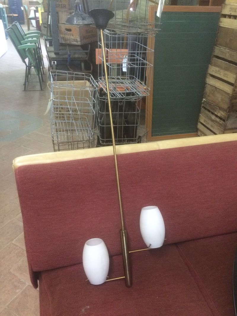 Lampadario anni '50 opalina e ottone – laboratorio vintage