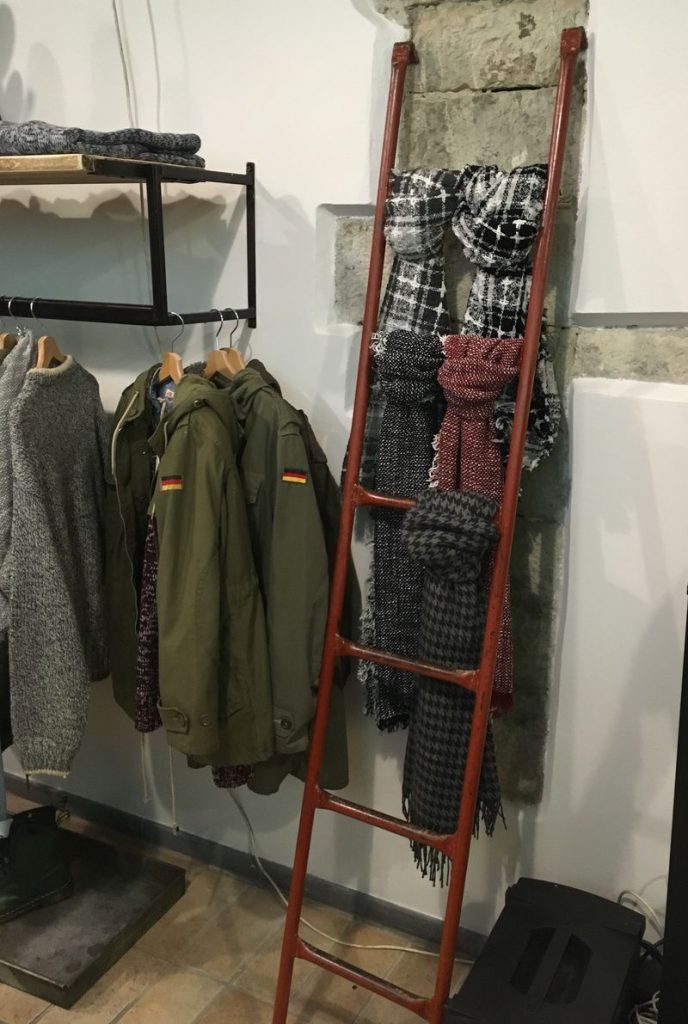 Black Milk Vintage - Prato