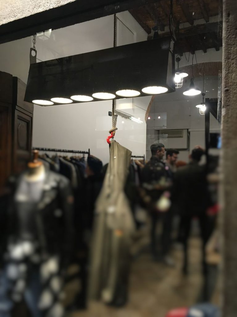 Black Milk Vintage - Prato