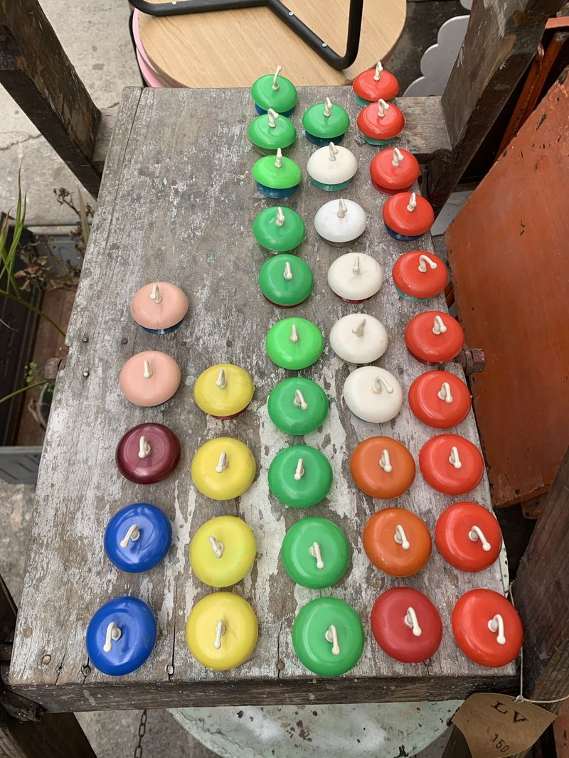 Appendini vintage colorati