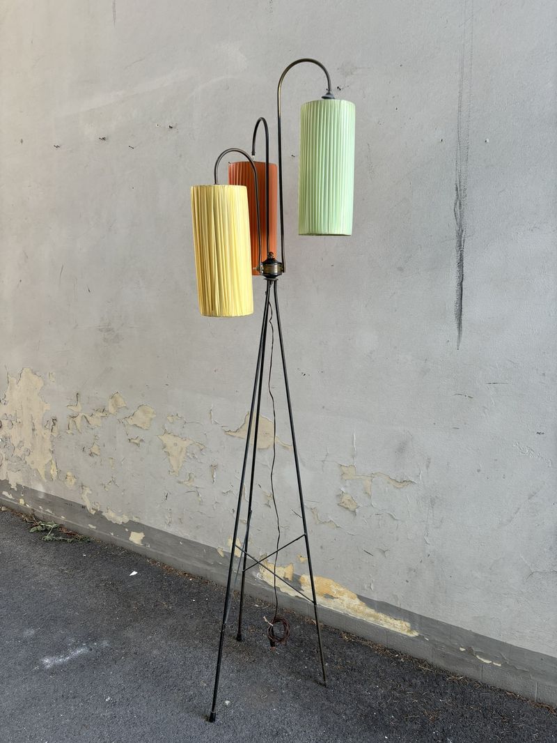 Lampada da terra vintage 3 paralumi colorati - SOLO NOLEGGIO - immagine 3