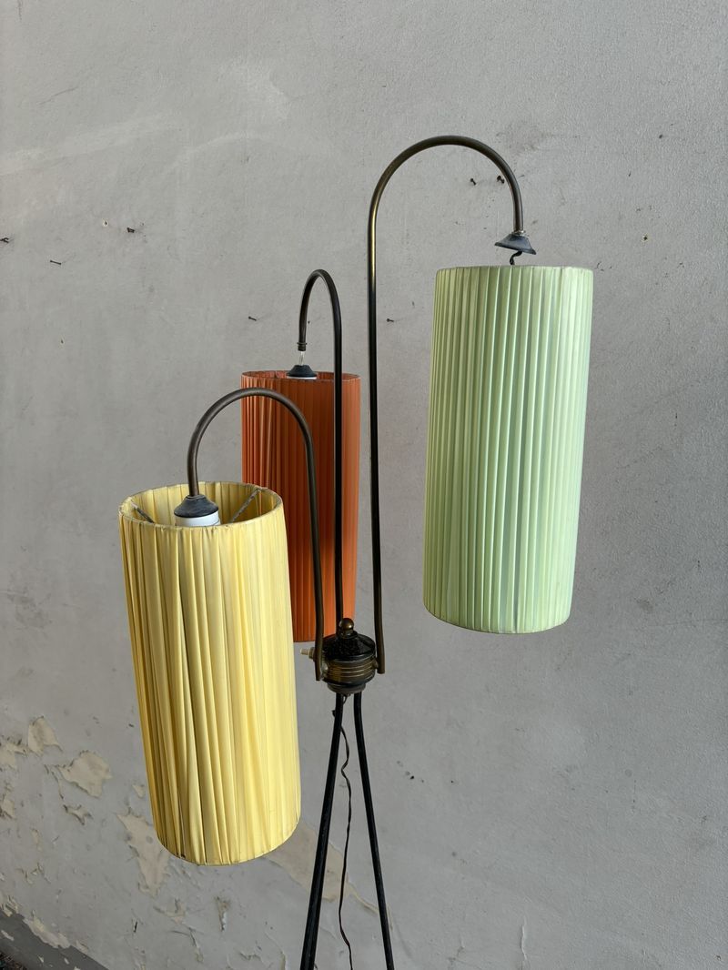 Lampada da terra vintage 3 paralumi colorati - SOLO NOLEGGIO - immagine 4