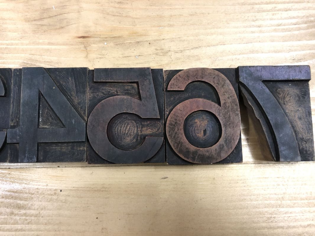 Lettere tipografiche in legno vintage - immagine 12