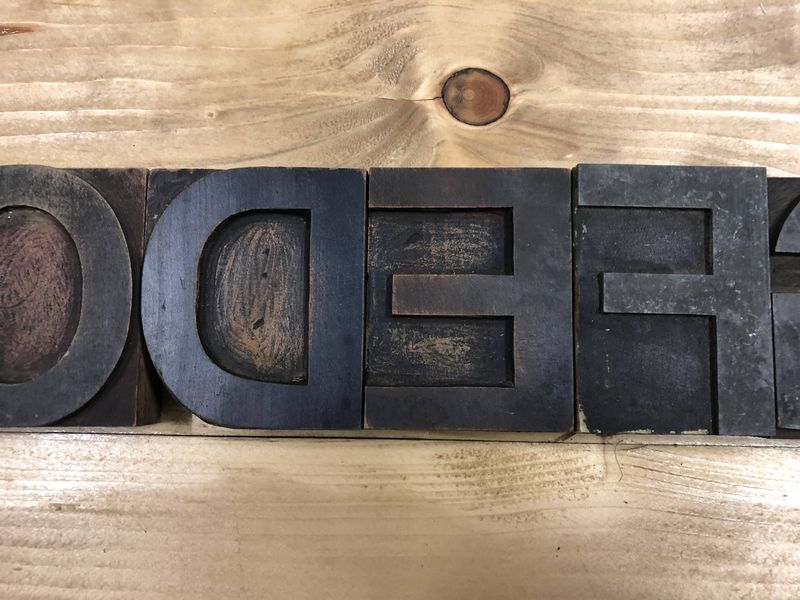 Lettere tipografiche in legno vintage - immagine 5
