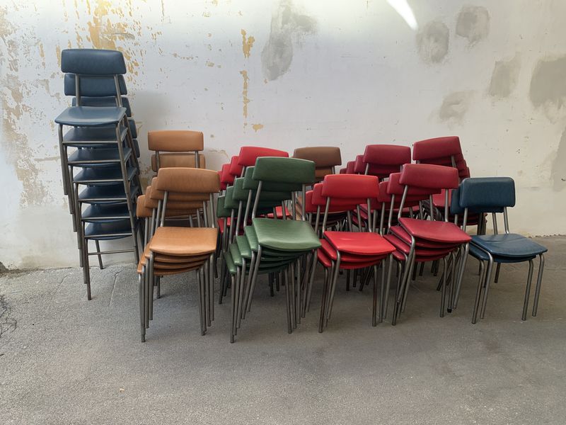 Sedie vintage colorate anni 60-70 - SOLO NOLEGGIO - immagine 3