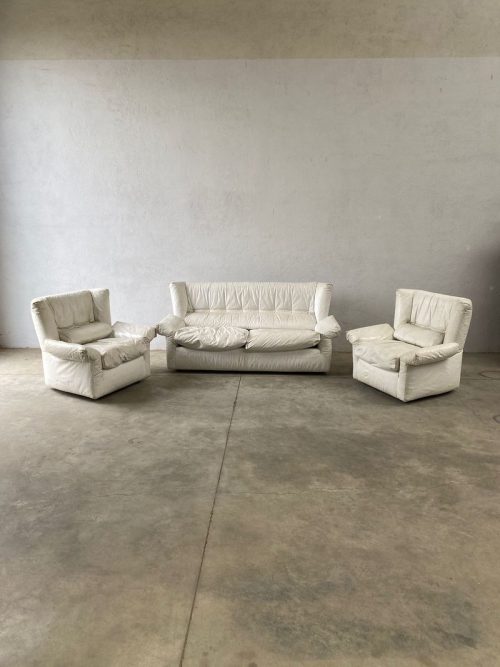 Salotto in pelle bianca design Mobilgirgi vintage