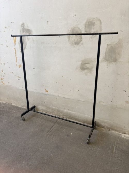 Appenderie vintage con ruote H178 L198 cm - SOLO NOLEGGIO