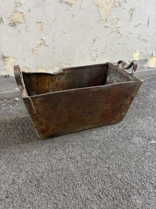Cassetta vintage in ferro Acciaierie Falck H20 LxL 27x47 cm