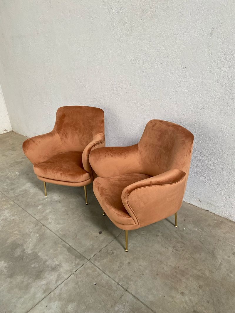 Poltrone stile vintage in velluto color pesca - immagine 2