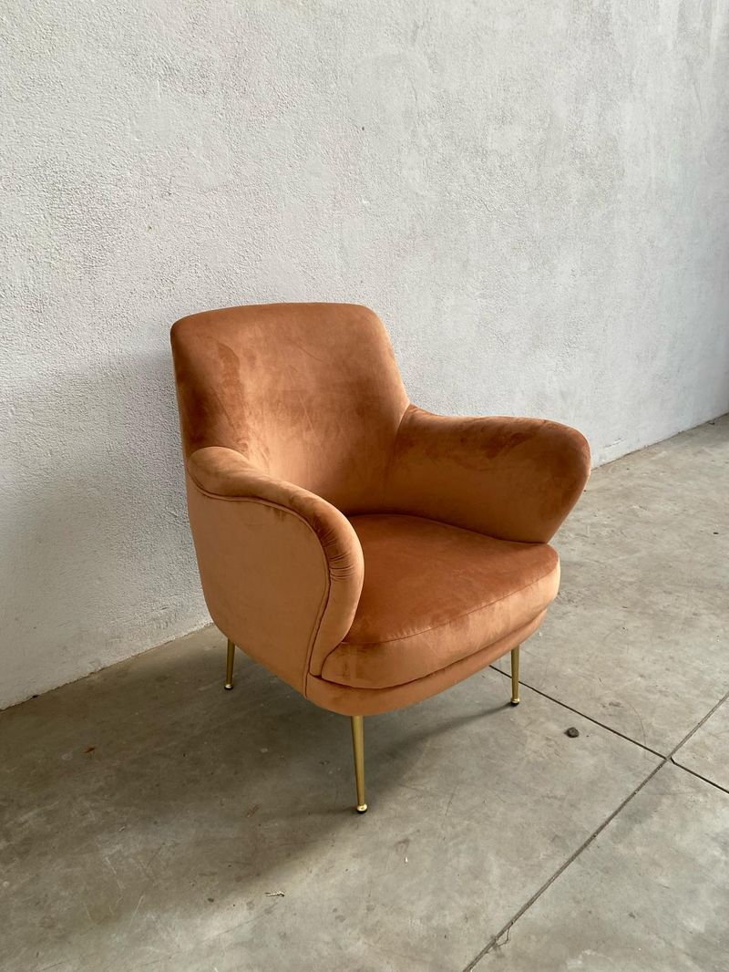 Poltrone stile vintage in velluto color pesca - immagine 5