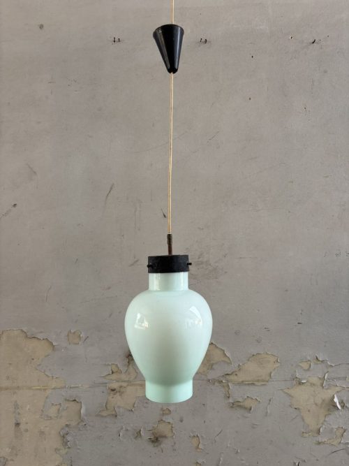 Lampadario vintage in vetro celeste