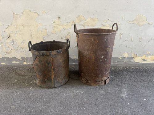 Secchi antichi industriali - H56 Diam. 42 e H41 Diam. 39 cm