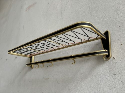 Appendiabiti e appenderie