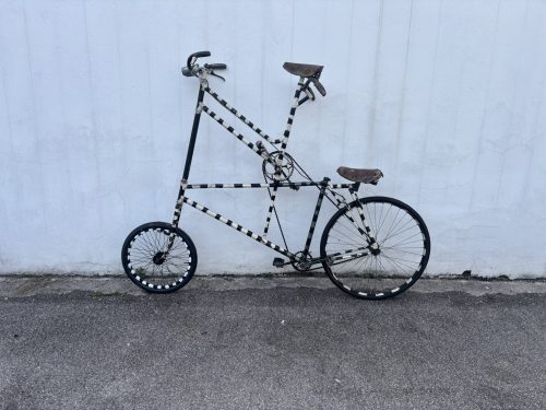 Bicicletta da circo vintage