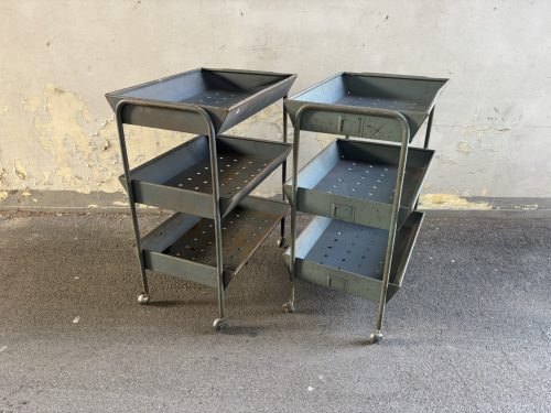 Carrelli da officina in ferro H92 LxL 70x50cm - SOLO NOLEGGIO