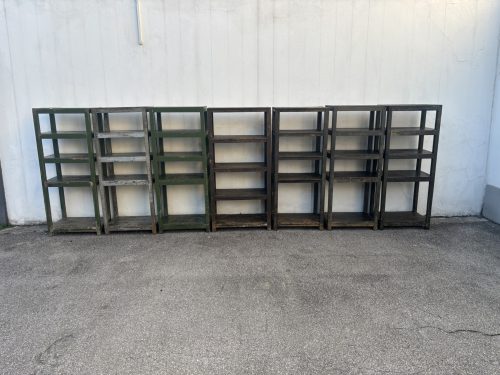 Scaffalature mobiletti vintage 7 pezzi H147 L59-61-71 cm - SOLO NOLEGGIO